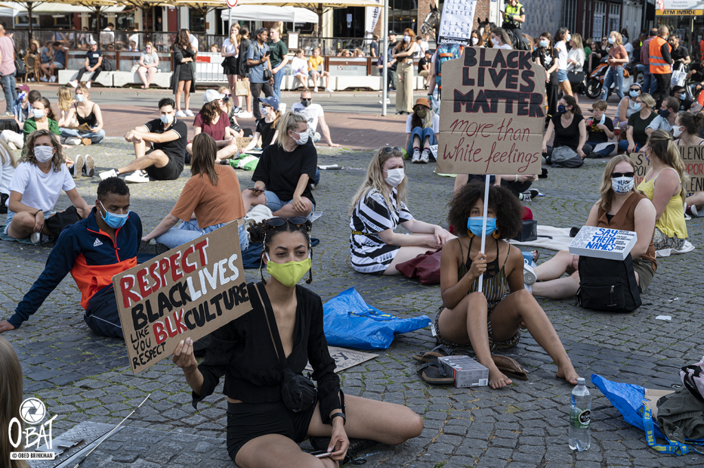 Sit-In Against Anti-black Violence in the US and the EU ::: Groningen 02-06-2020